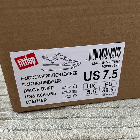 FitFlop Sneakers - Picture 3 of 5